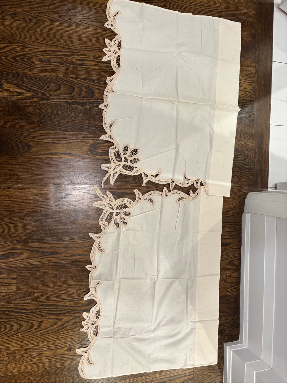 NWOT set of 6 crochet curtains - 100% cotton cottage style .